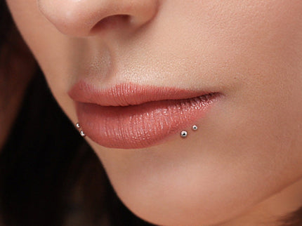 Labret Piercing Stud with Push-in Threadless Ball